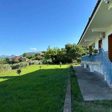 Vila Ardea Villa Berat Exterior photo